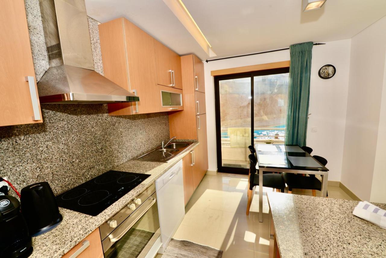 Silver - Apartment For 4 Guests 150M From Beach São Martinho do Porto Exteriér fotografie