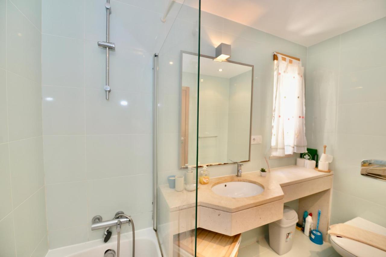 Silver - Apartment For 4 Guests 150M From Beach São Martinho do Porto Exteriér fotografie